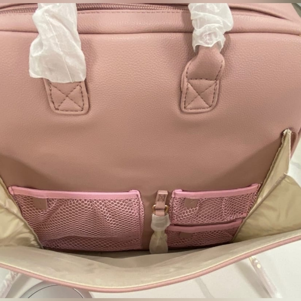 LAST PIECE, Brand New Large Travel Bag color Mauve Pink - Picture 5 of 10